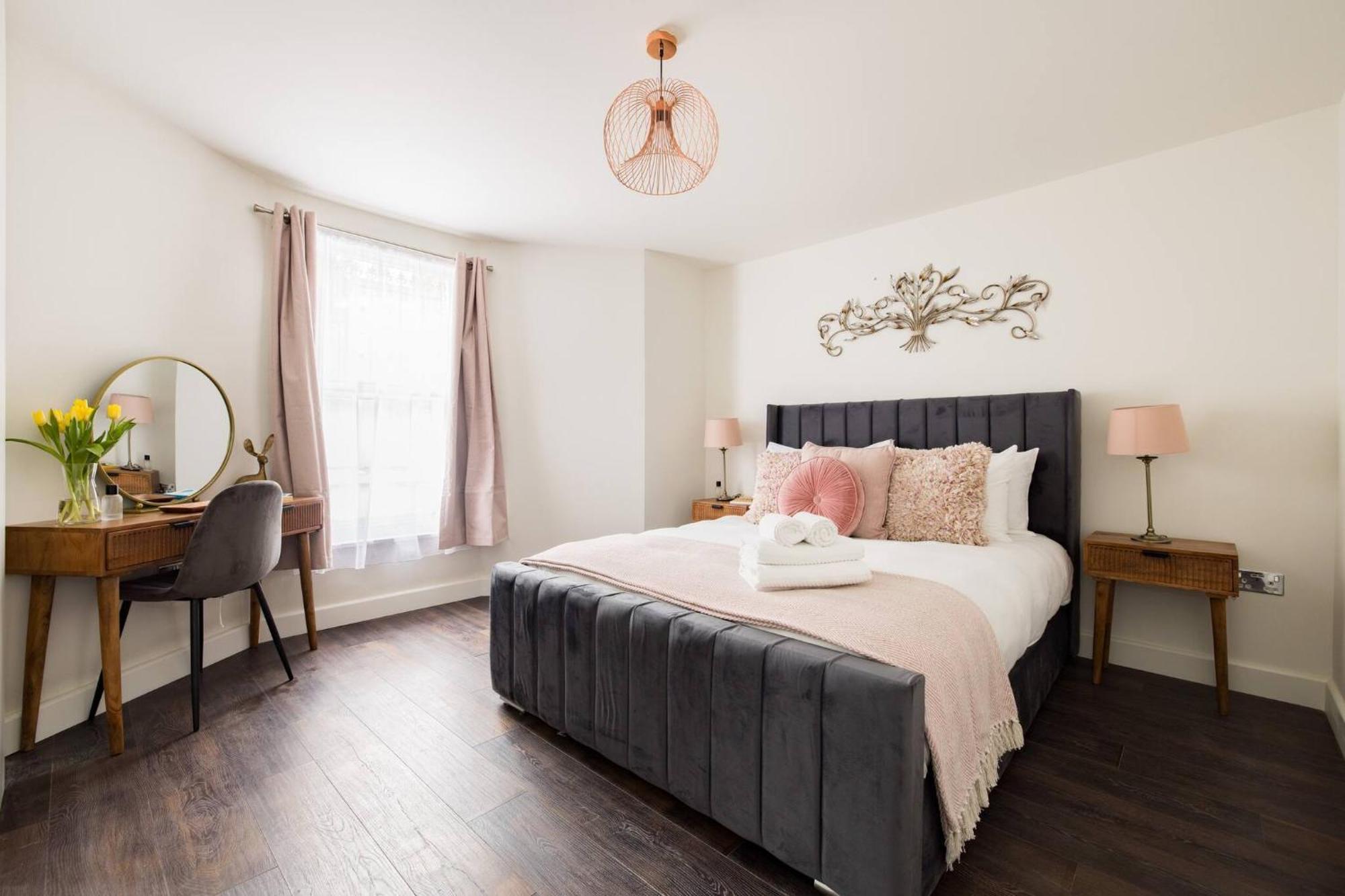 Wild Roses Serviced Apartments - Chelsea London Exterior photo