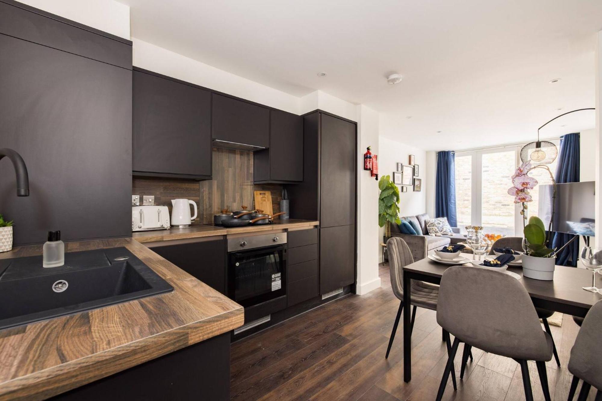 Wild Roses Serviced Apartments - Chelsea London Exterior photo